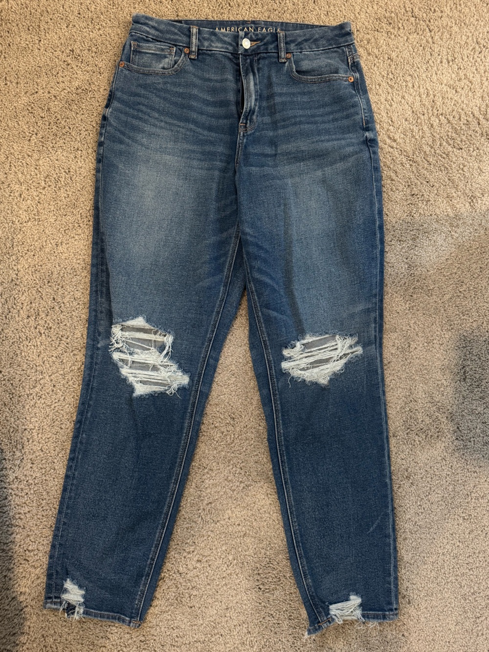 Women’s Distressed Blue Curvy Mom Jeans